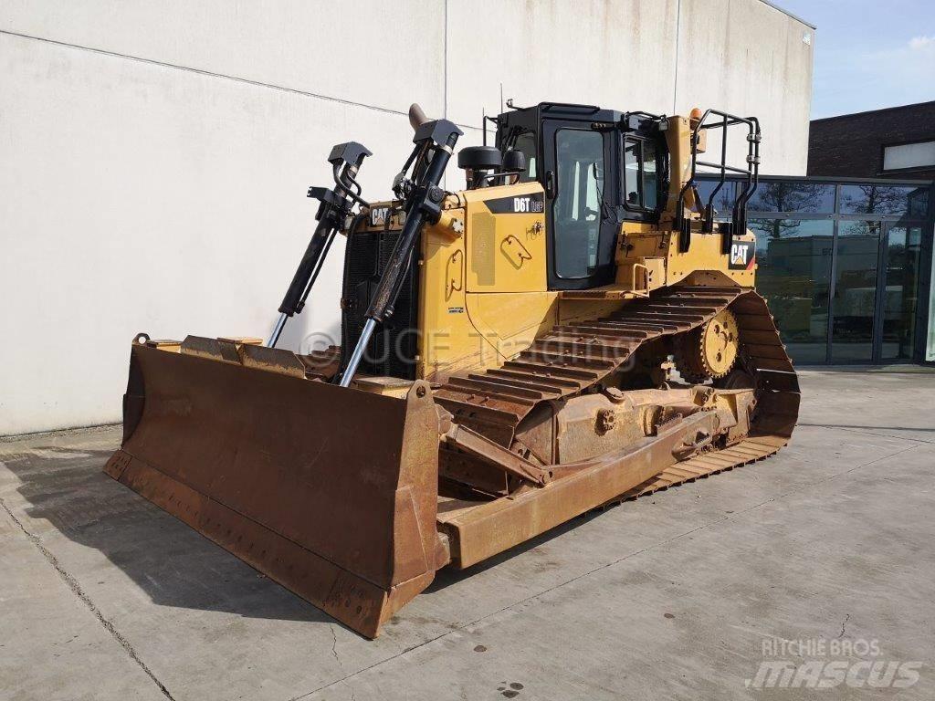 CAT D6T LGP Гусеничні бульдозери