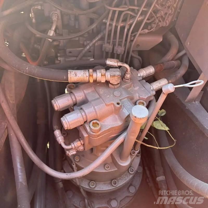 Hitachi ZX 160 Гусеничні екскаватори