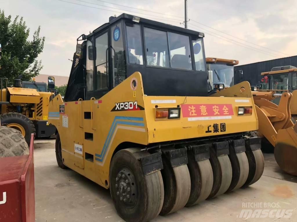 XCMG XP301 Пневматичні катки