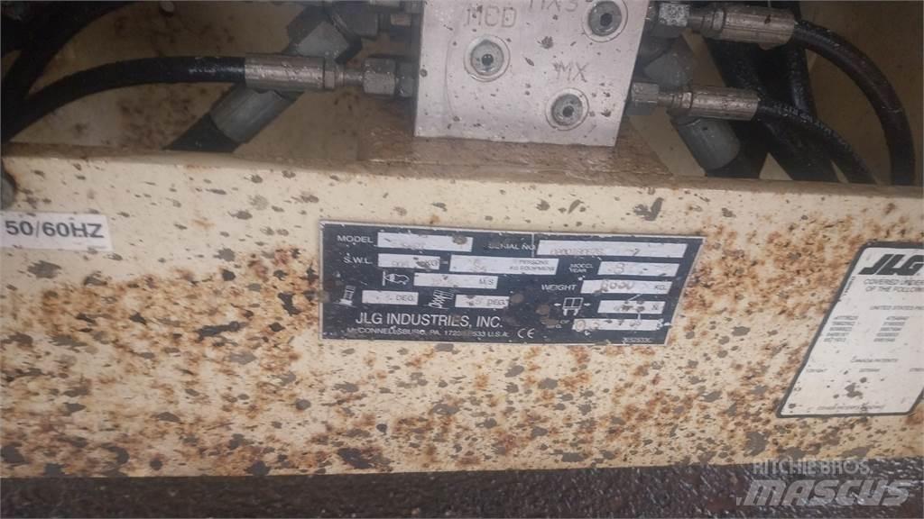 JLG 3394RT Підйомники-ножиці