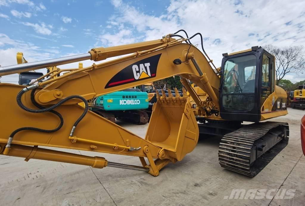 CAT 320 C L Гусеничні екскаватори