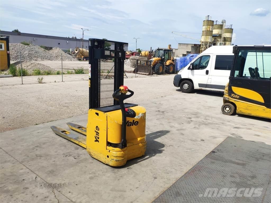 Yale MS14 AC Ручний візок