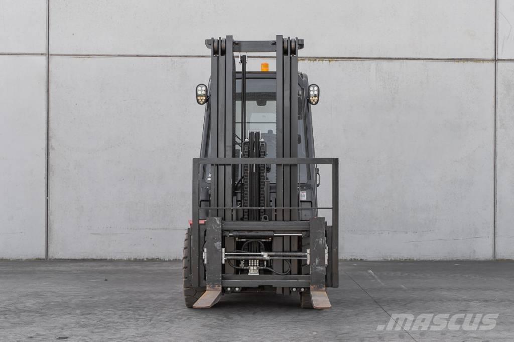 Manitou MI 35 D Дизельні навантажувачі