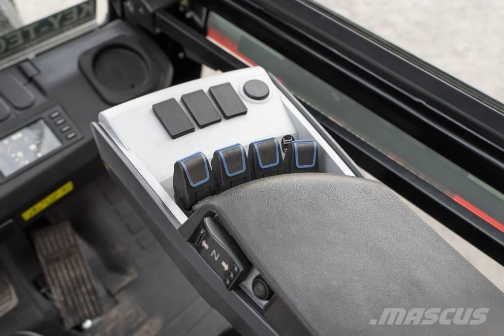 Manitou MI 35 D Дизельні навантажувачі