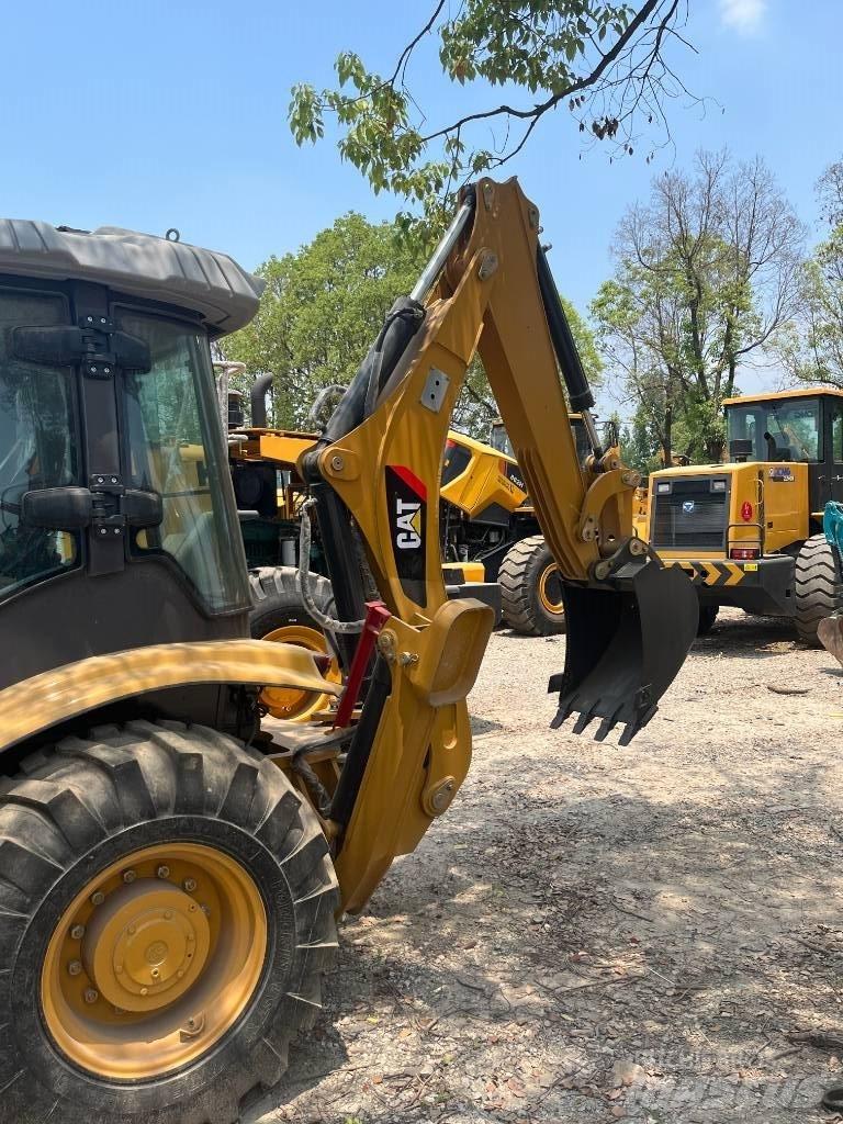 CAT CAT420F Фронтальні навантажувачі