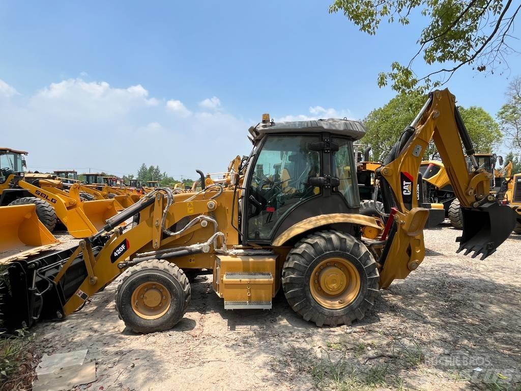 CAT CAT420F Фронтальні навантажувачі