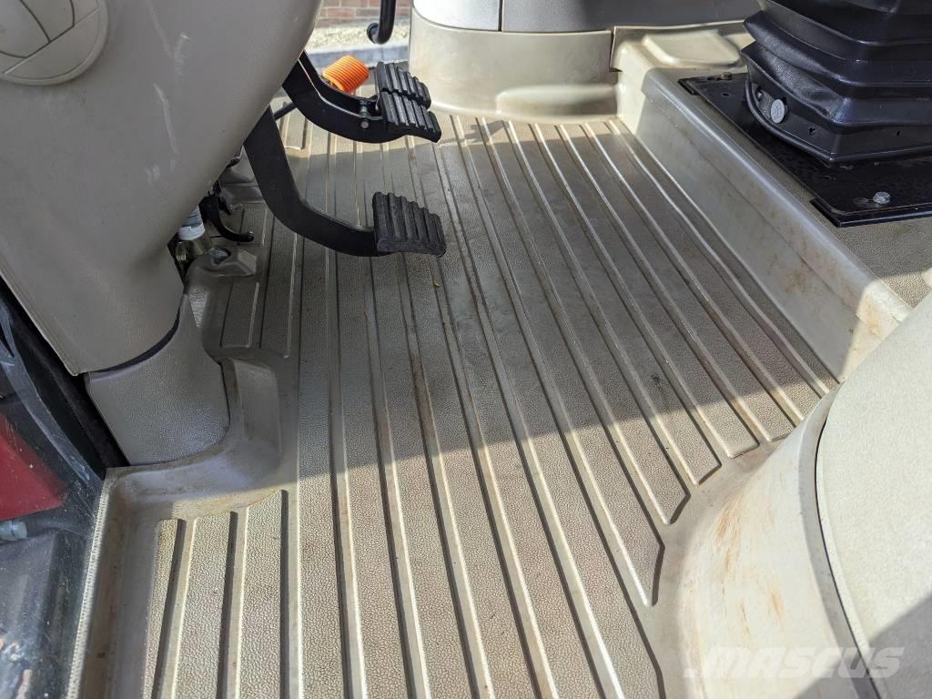 Case IH MXU 100 Трактори