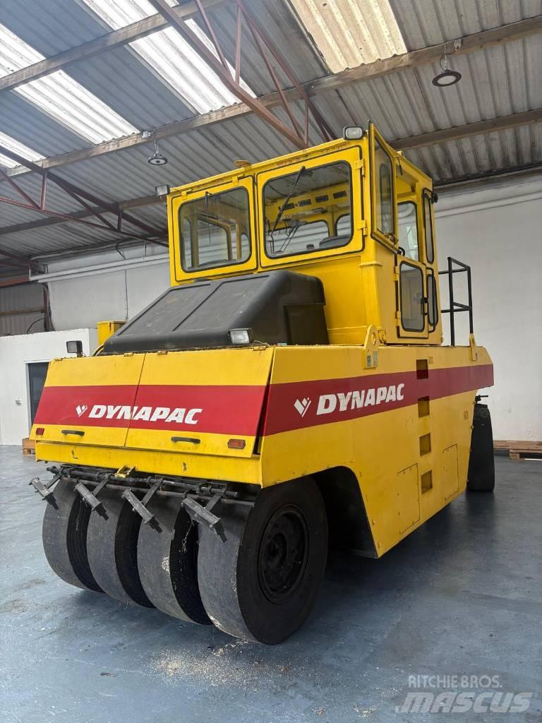 Dynapac CP 271 Пневматичні катки