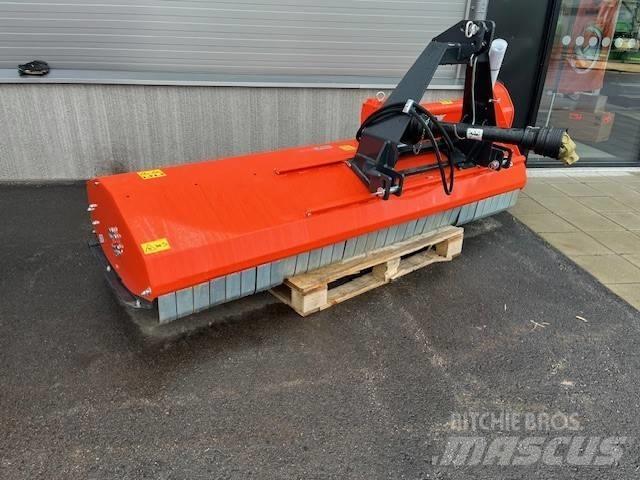 Kubota SE 3250 Газонні і лукові косилки