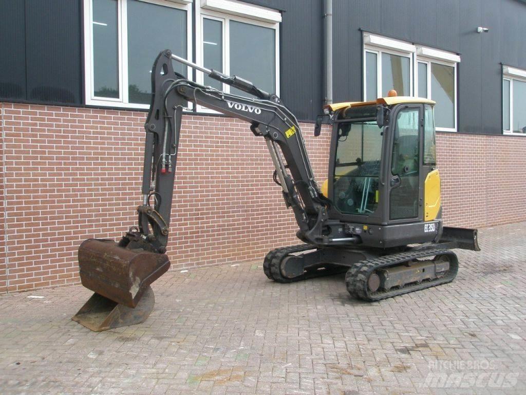 Volvo EC35D Міні-екскаватори < 7т
