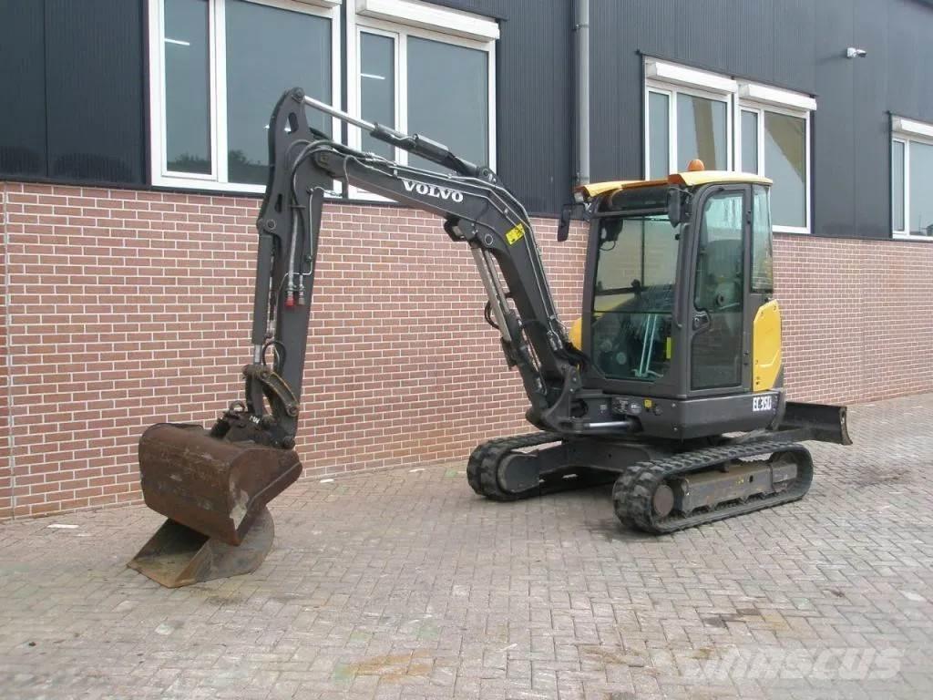 Volvo EC35D Міні-екскаватори < 7т