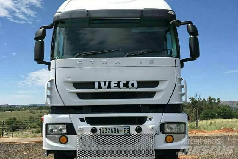 Iveco 400 Вантажівки / спеціальні