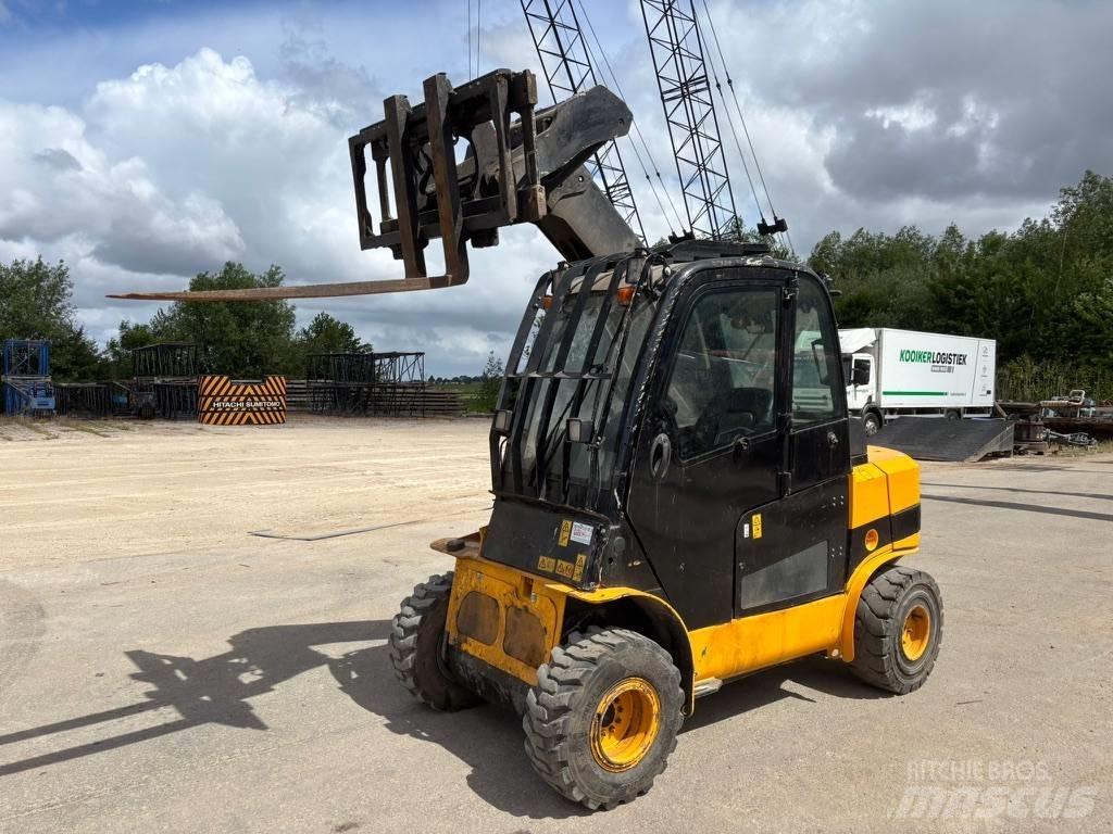 JCB TLT 35 Дизельні навантажувачі