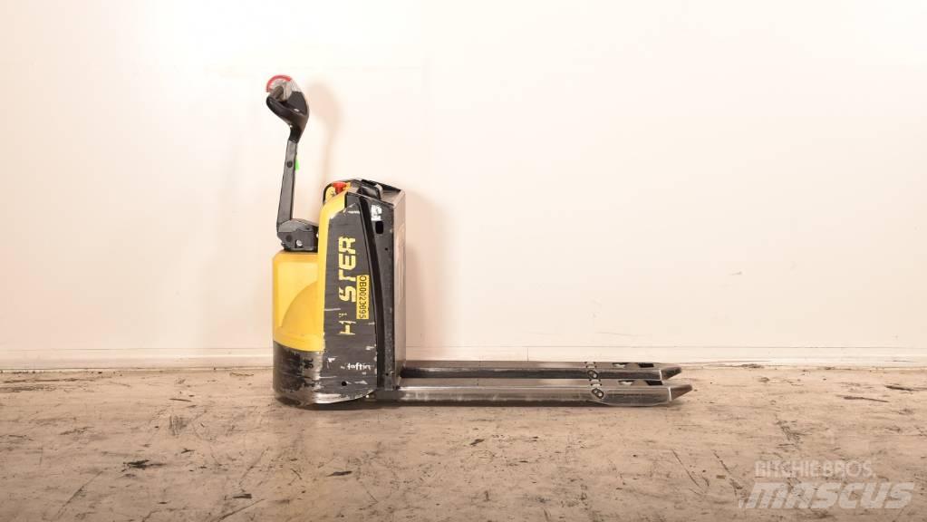 Hyster P 1.6 Штабелери