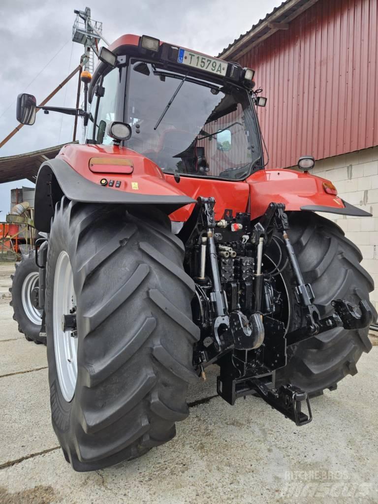 Case IH MAGNUM Трактори