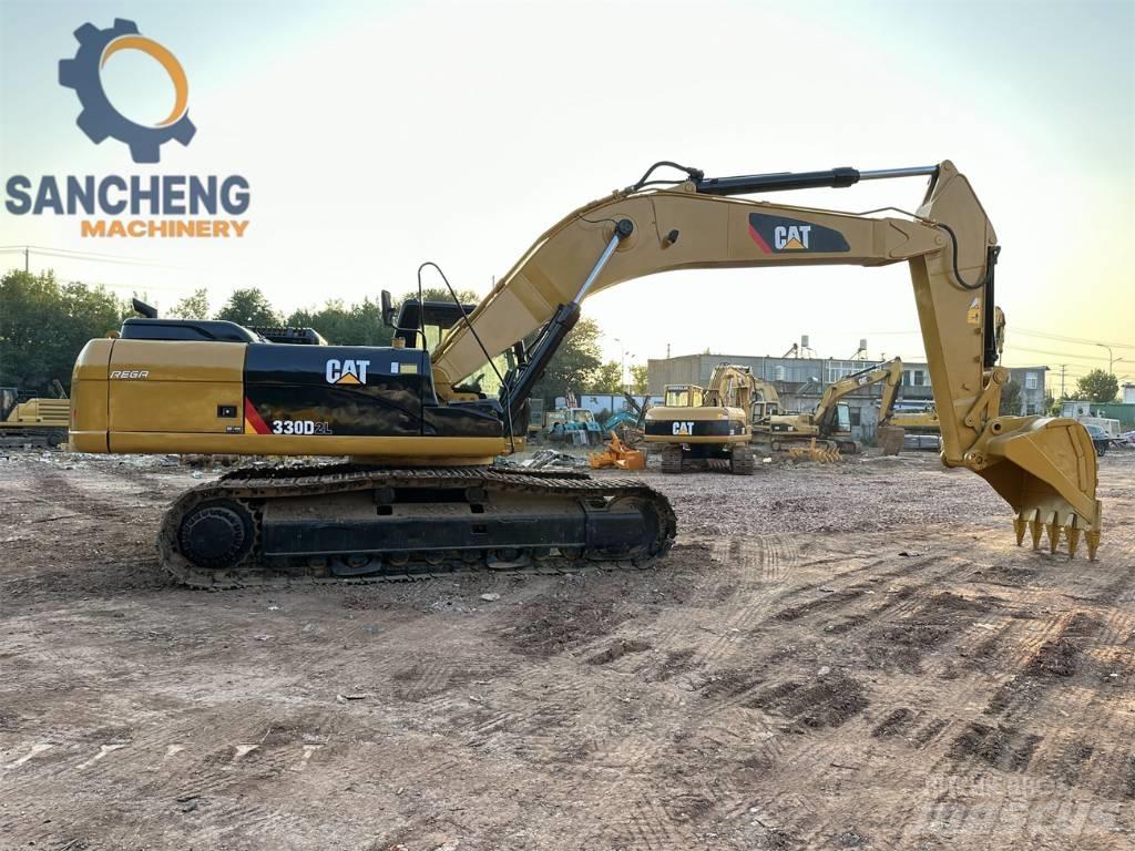 CAT 330 D2L Гусеничні екскаватори