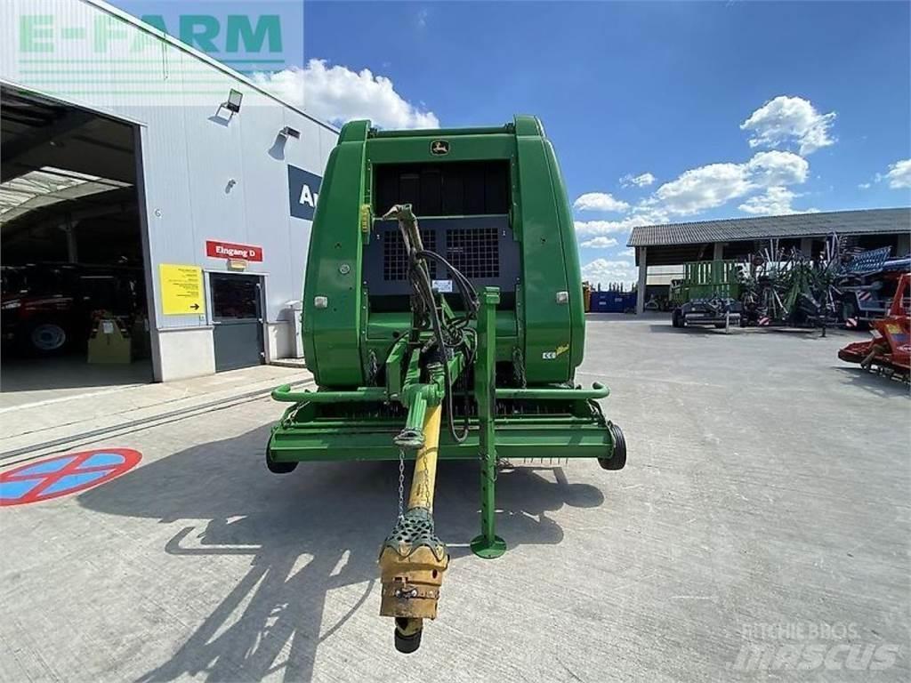 John Deere 864 Тюкові прес-підбирачі