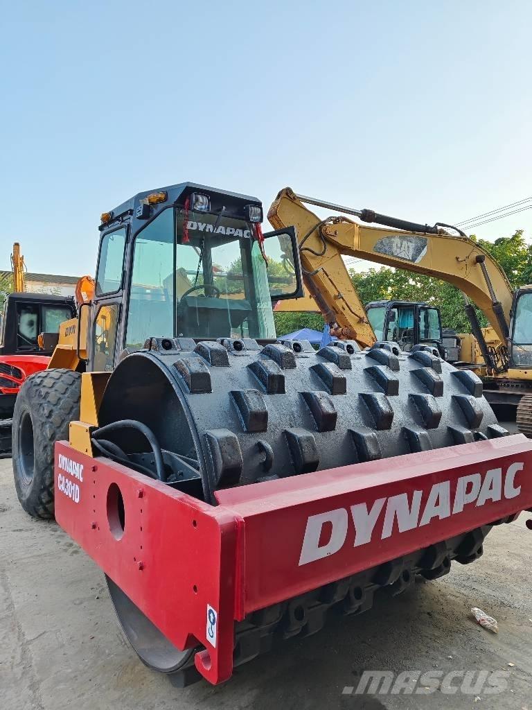 Dynapac CA 301 D Грунтові котки