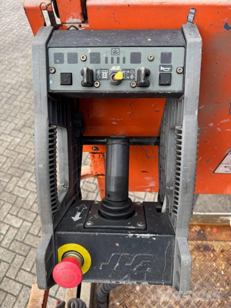 JLG 2646 ES Підйомники-ножиці