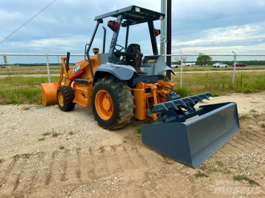 CASE 570 M XT Фронтальні навантажувачі
