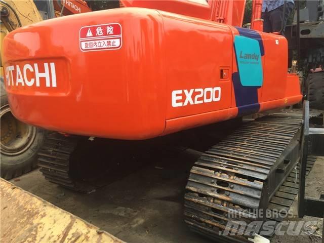 Hitachi EX 200 Гусеничні екскаватори