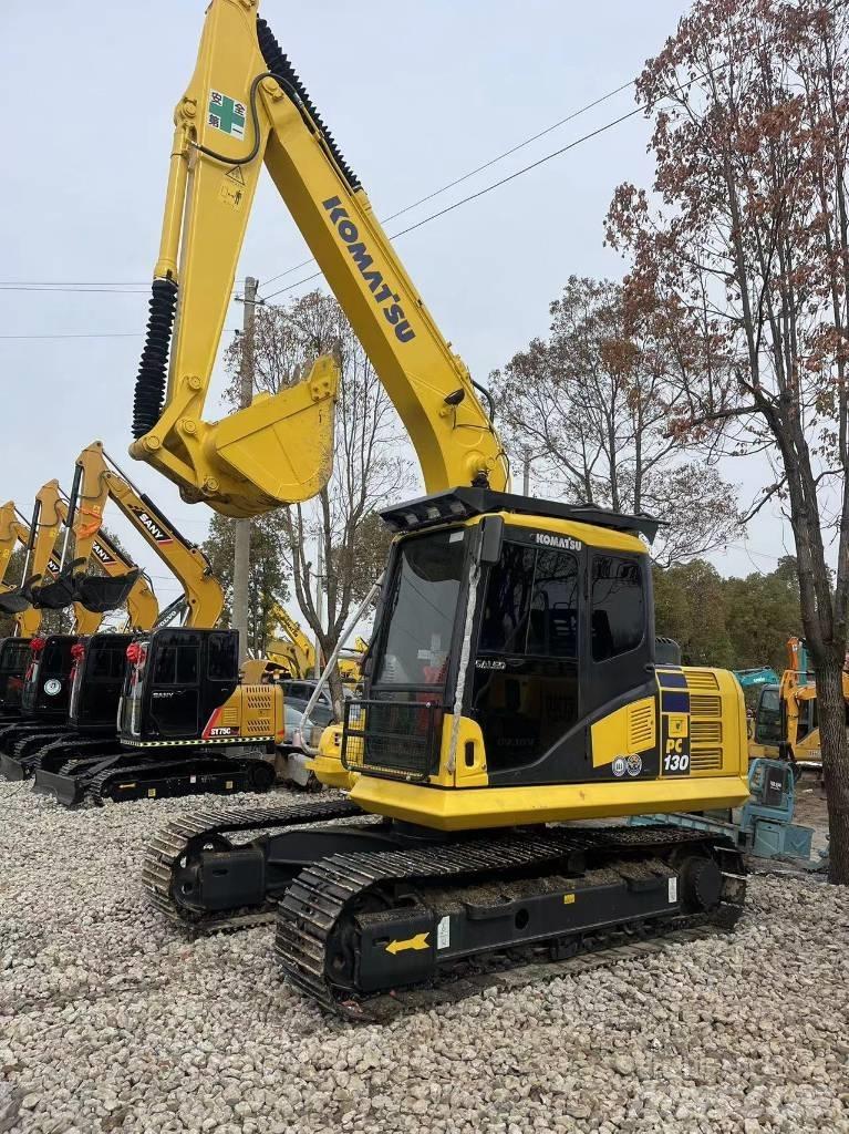 Komatsu PC 130-8 Середні екскаватори 7т. - 12т.