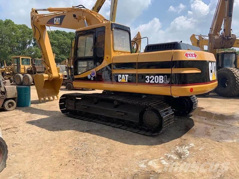 CAT 320 B Гусеничні екскаватори