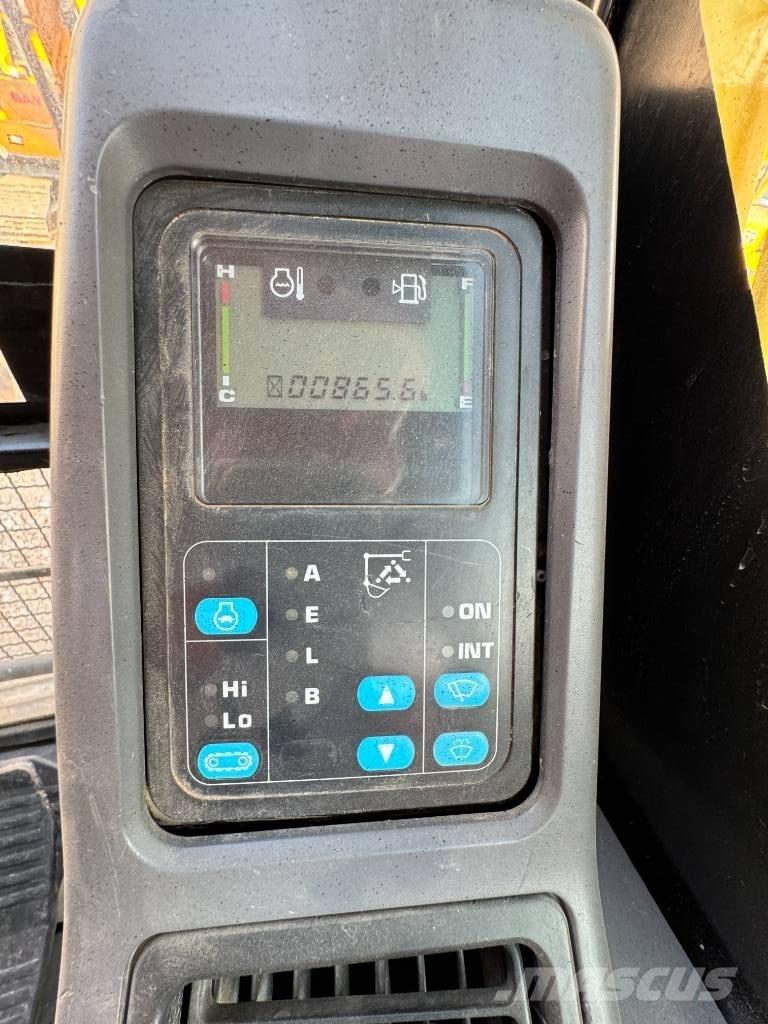 Komatsu PC 130 Гусеничні екскаватори