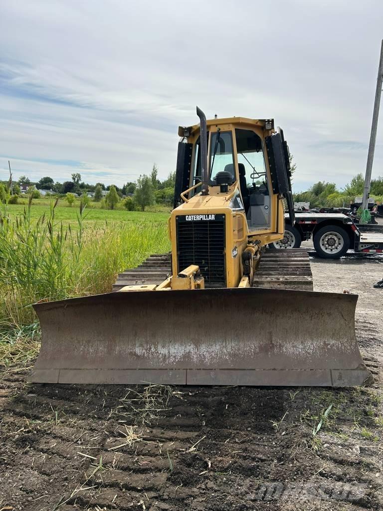 CAT D 3 G LGP Гусеничні бульдозери