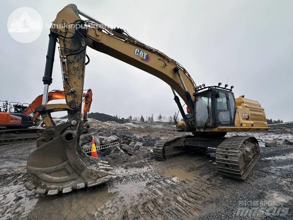 CAT 352 Гусеничні екскаватори