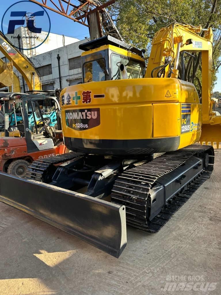 Komatsu PC 128 US Гусеничні екскаватори