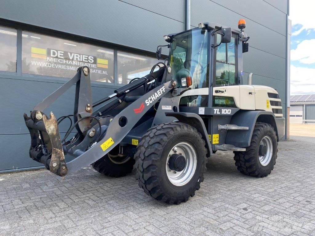 Schaeff TL 100 Багатофункціональне обладнання для вантажних і землекопальних робіт