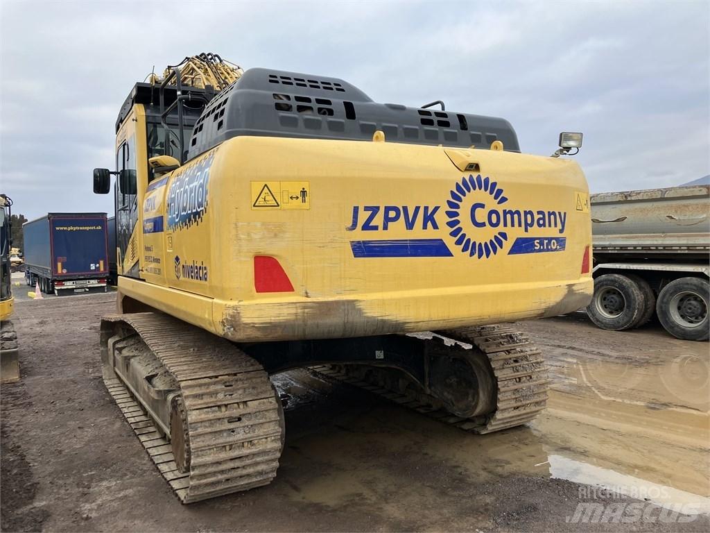 Komatsu HB365 LC-3 Гусеничні екскаватори