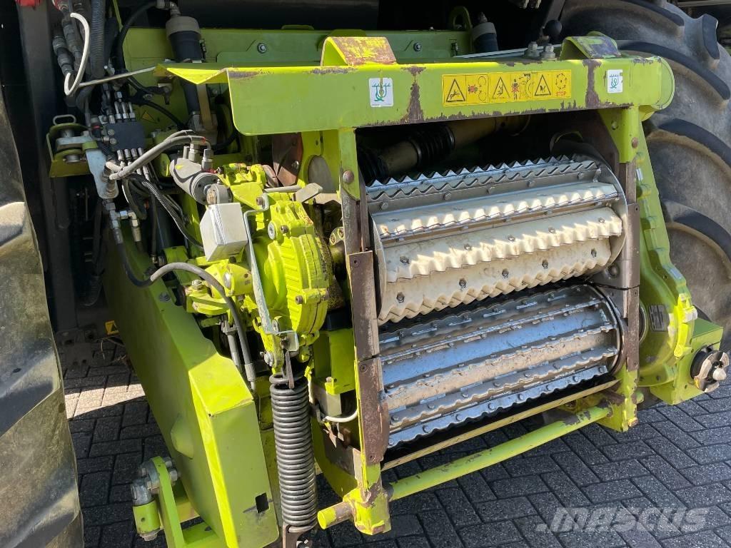CLAAS Jaguar 930 Кормозбиральні комбайни