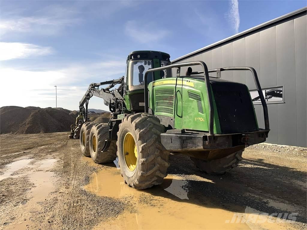 John Deere 1470E Харвестери
