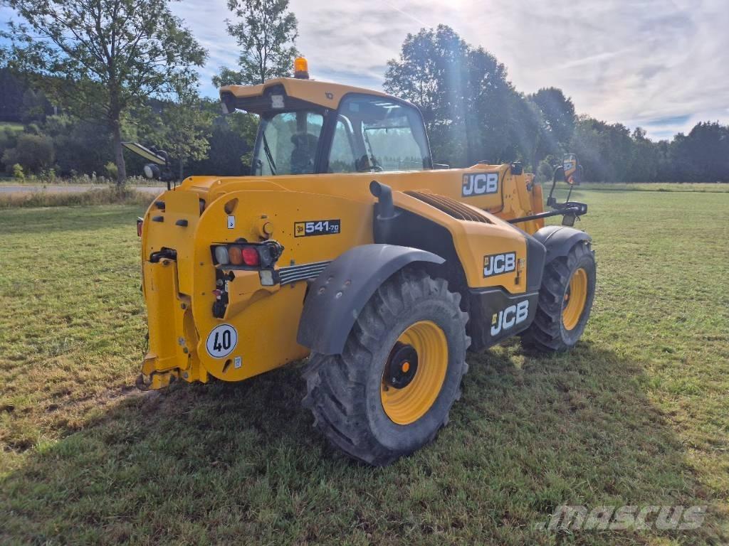JCB 541-70 Телескопічний навантажувач
