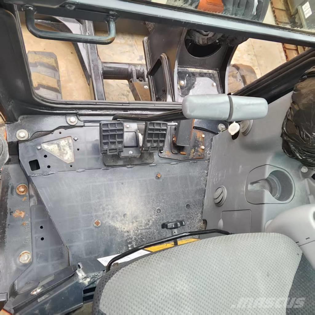 Hitachi ZX 55 UR Міні-екскаватори < 7т