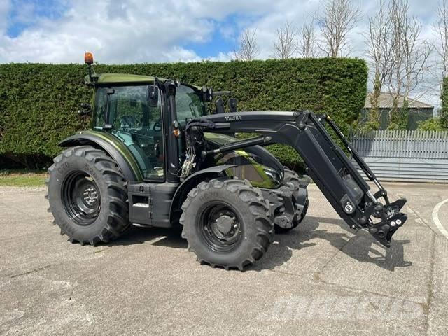 Valtra G 125 Трактори