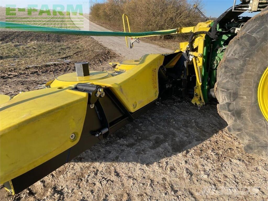 John Deere 8700i Кормозбиральні комбайни
