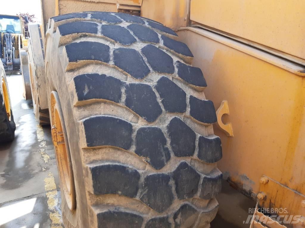 Volvo L 150 F Фронтальні навантажувачі
