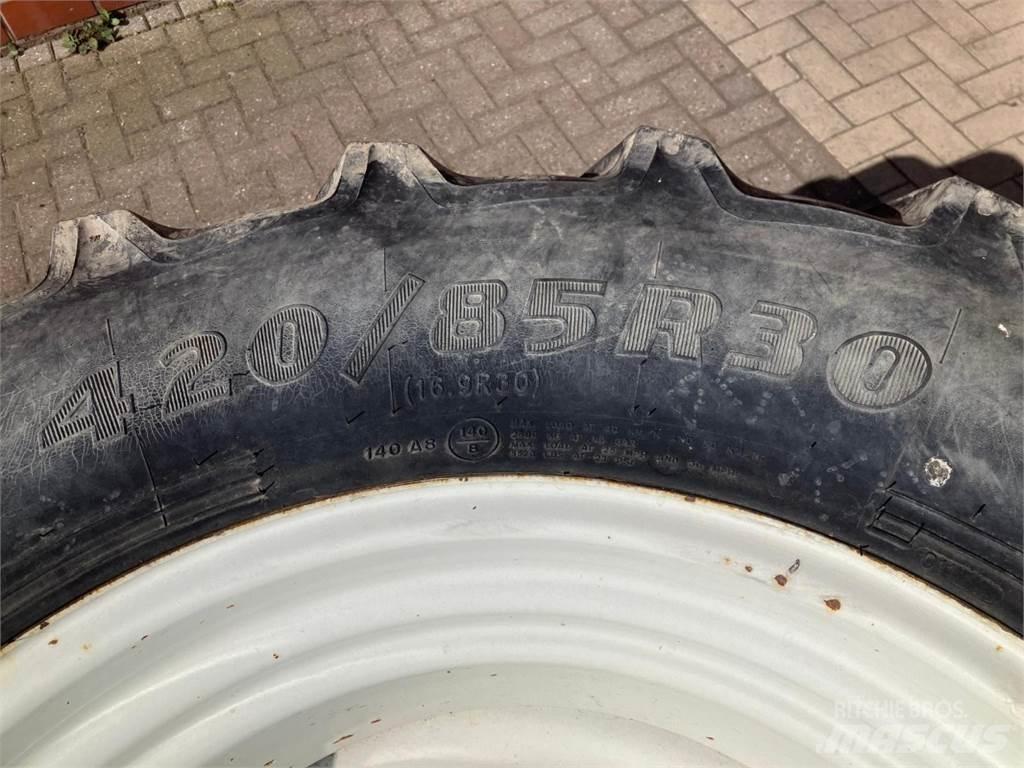 Goodyear 420/85R30 Сільгосптехніка - Інші