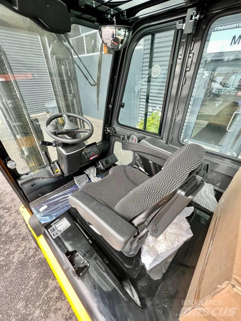 Hyundai 35B-9U Електронавантажувачі