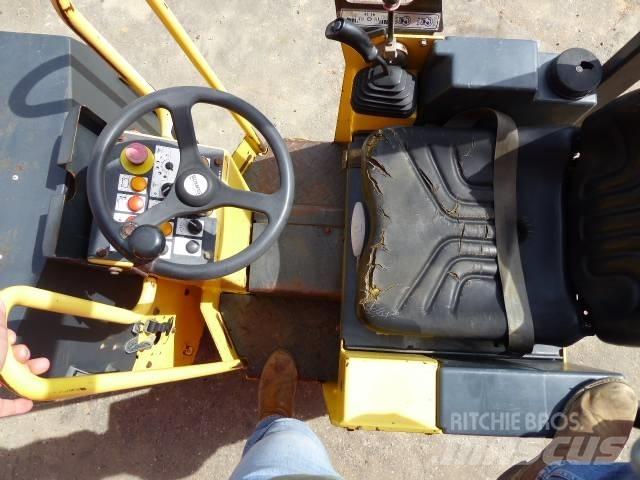 Bomag BW 80 ADH-2 Котки тротуарні