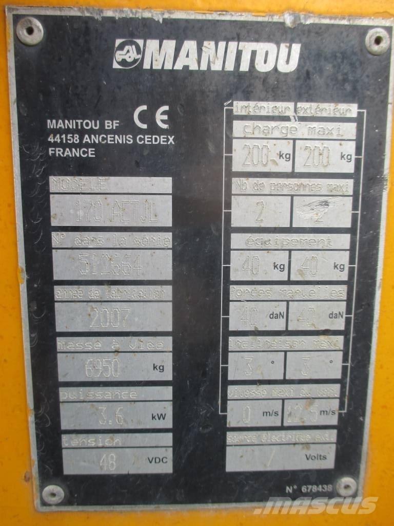 Manitou 170 AETJL Колінчаті підйомники