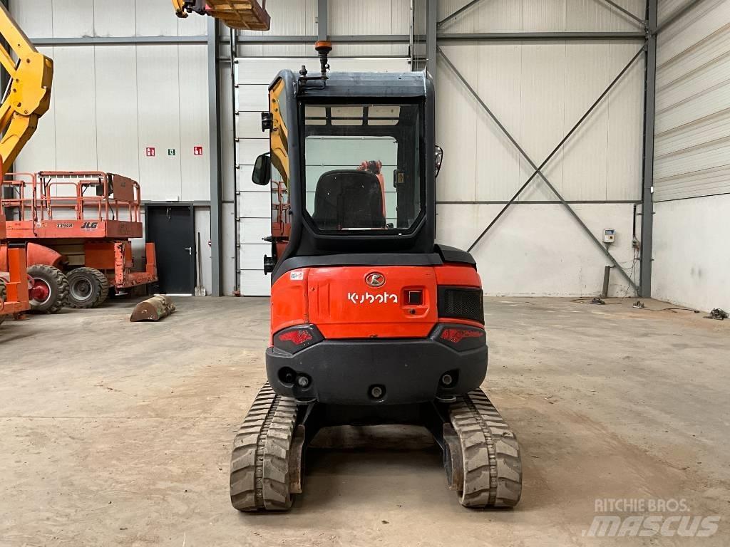 Kubota U 27-4 Міні-екскаватори < 7т