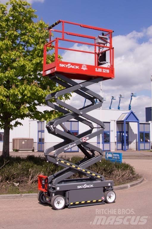 SkyJack SJIII3219 Підйомники-ножиці