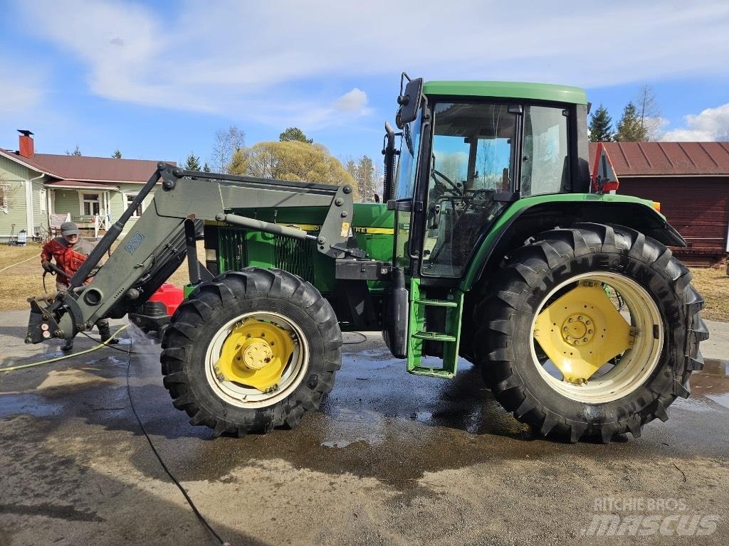 John Deere 6610 Трактори
