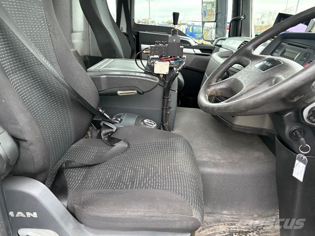 MAN TGS32.400 Вантажівки з гаковим підйомом