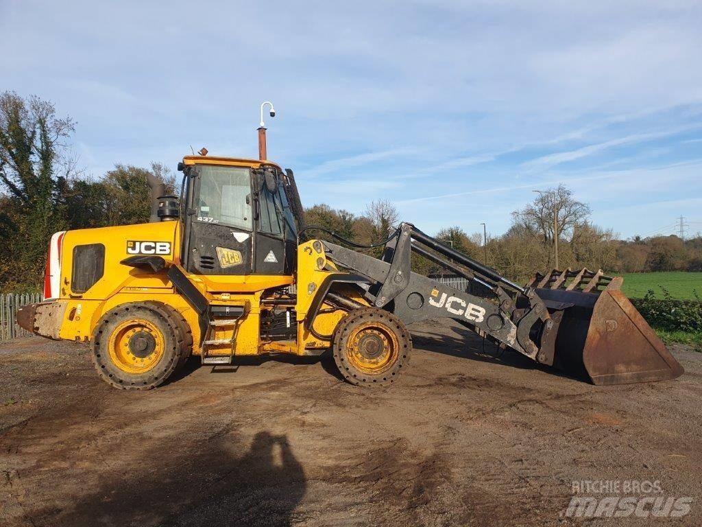 JCB 437 HT Фронтальні навантажувачі
