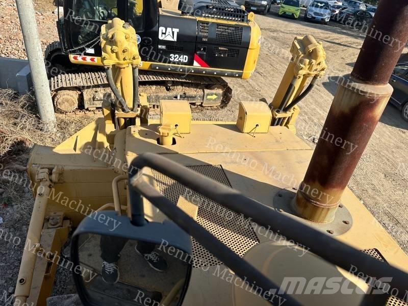 CAT D 8 R Гусеничні бульдозери